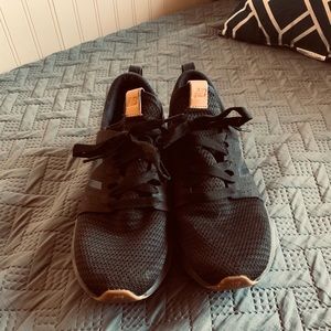 Black new balance men’s shoes